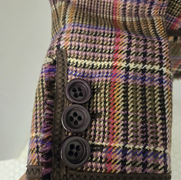 Vintage MOSCHINO Cheap and Chic Plaid Frayed Ends Blazer - Picture 3 of 9